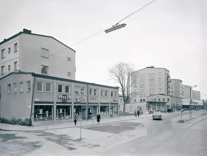 Ateljé J-Berg Gävle Fotograf Evert ”J-Berg” Jäderberg Motiv: Kungsgatan på Söder